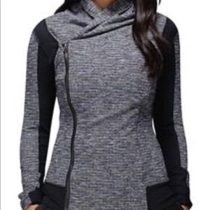 Lululemon Sz 6 cowl neck jacket